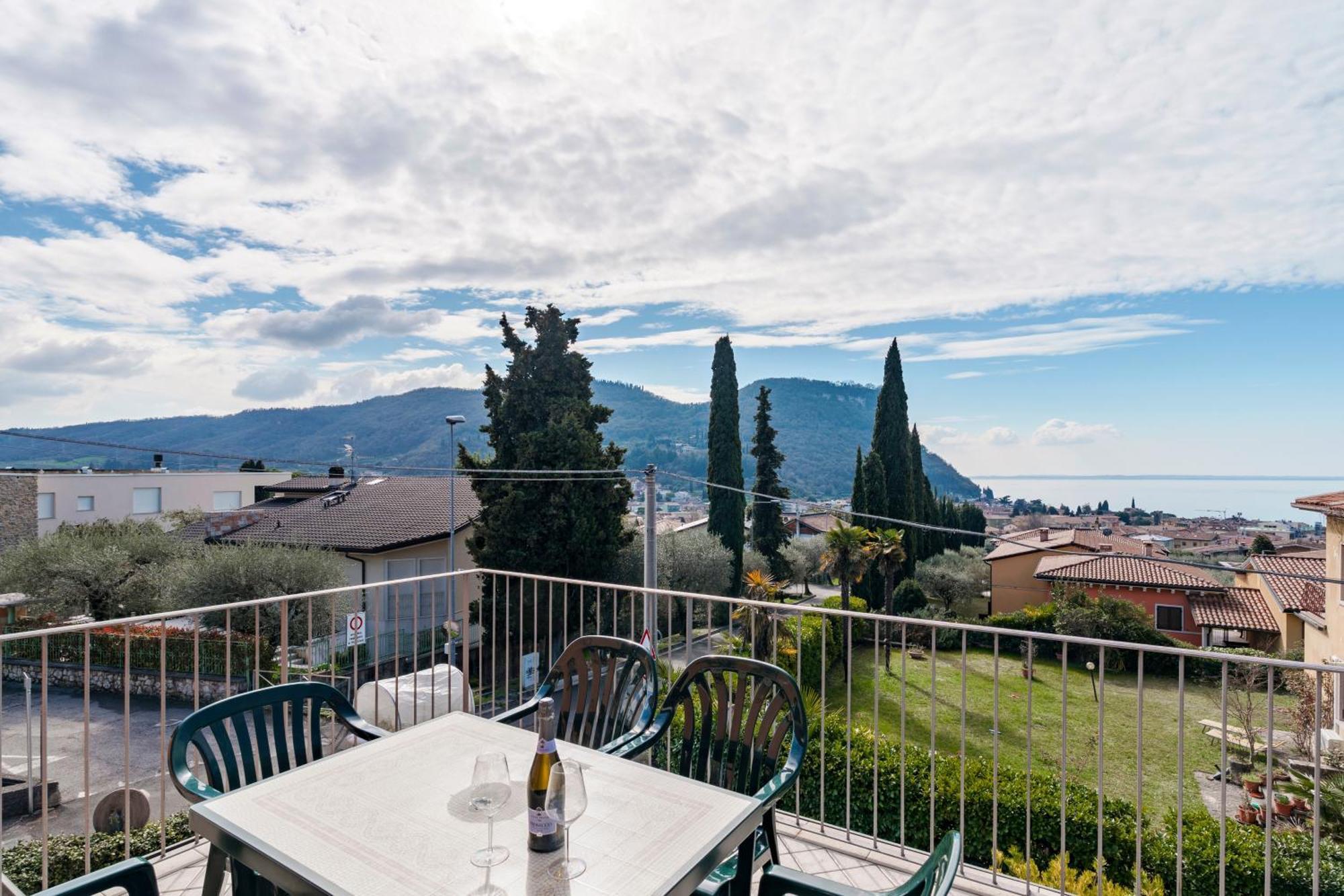 Terrazza Di Garda - Regarda Travel Garde Extérieur photo